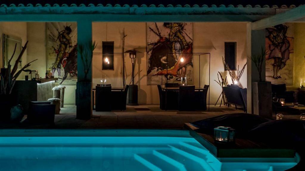 Mas Sainte Marie ,Piscine Chauffee Hotel Aigues-Mortes Exterior photo
